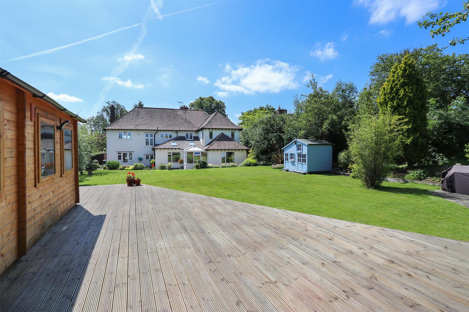 Fallows End, Baslow Road, Holymoorside, Chesterfield, S42 7HJ Dales